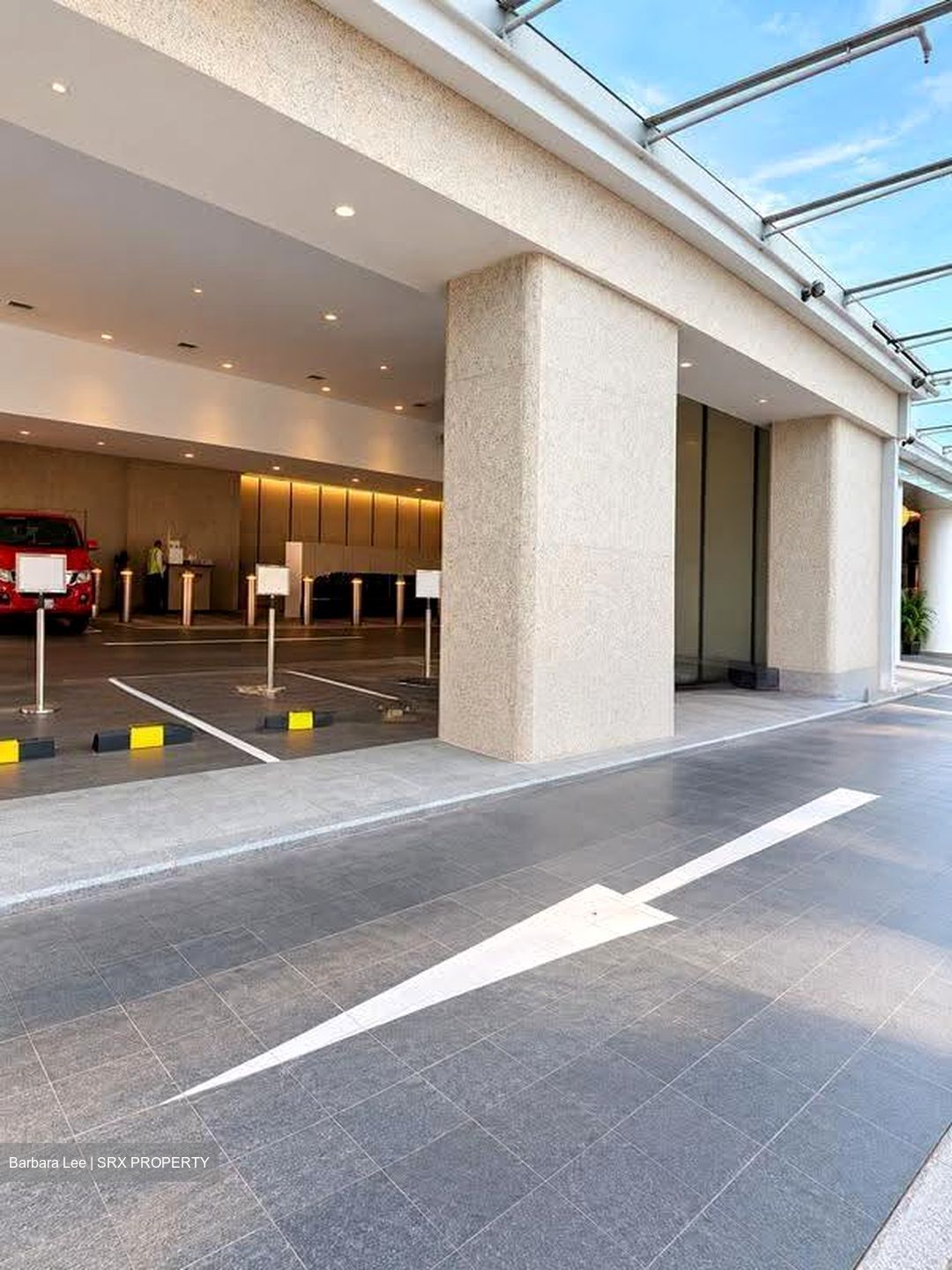 Capital Square (D1), Office #637722781